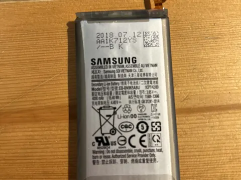 三星 Galaxy Note 9 電池老化更換